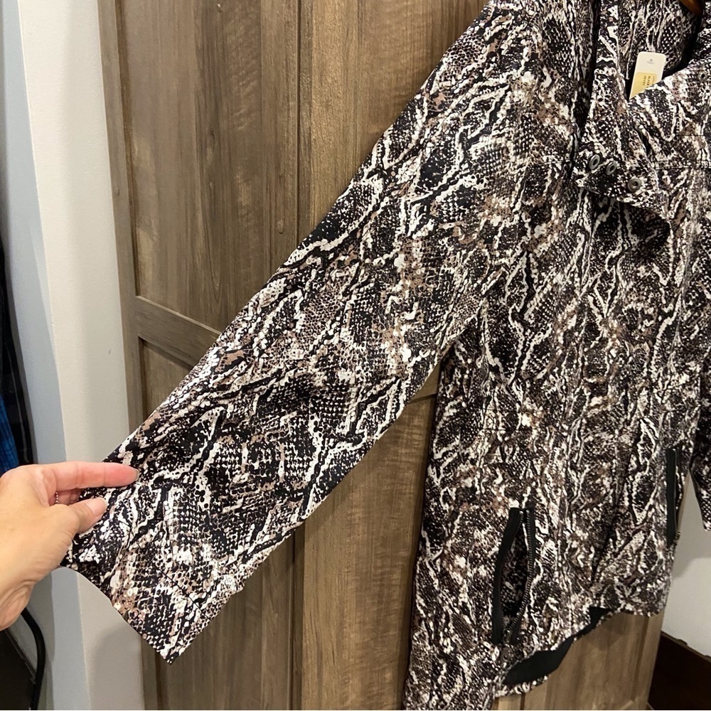 NWT Chico’s Small Viper Jacket Black Python Snake… - image 8